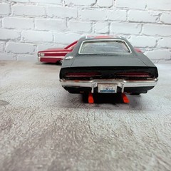 Lot 2 Built 1963 Ford Galaxie & Black Lee Charger Model Cars 1/25