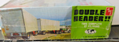 AMT #38684 Double Header- Two 27ft Exterior Post Doubles Vans 1/25 Plastic Kit