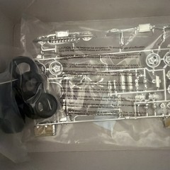 AMT 1960 Corvette Convertible Model Car Kit 1/25 Scale Open Box Sealed Parts