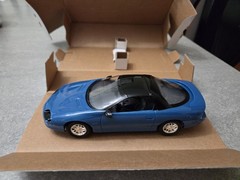 AMT ERTL 1994 Chevrolet Camaro Z28 Blue Brand New In Box
