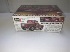 REVELL 1/25 1941 Willys Moving Violation Pickup Sealed Model Car Kit 1978