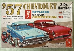 AMT 1957 Chevy 2-Dr 3-in-1 Hardtop 1/25 Scale Kit T-757-200 (1963) NIOB