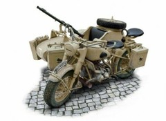 Italeri 1/9 BMW R75 German Military Motorcycle w/Sidecar ITA7403
