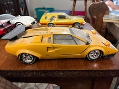 1/24 Built Plastic Model Yellow Lamborghini Countach Dusty From Being Displayed