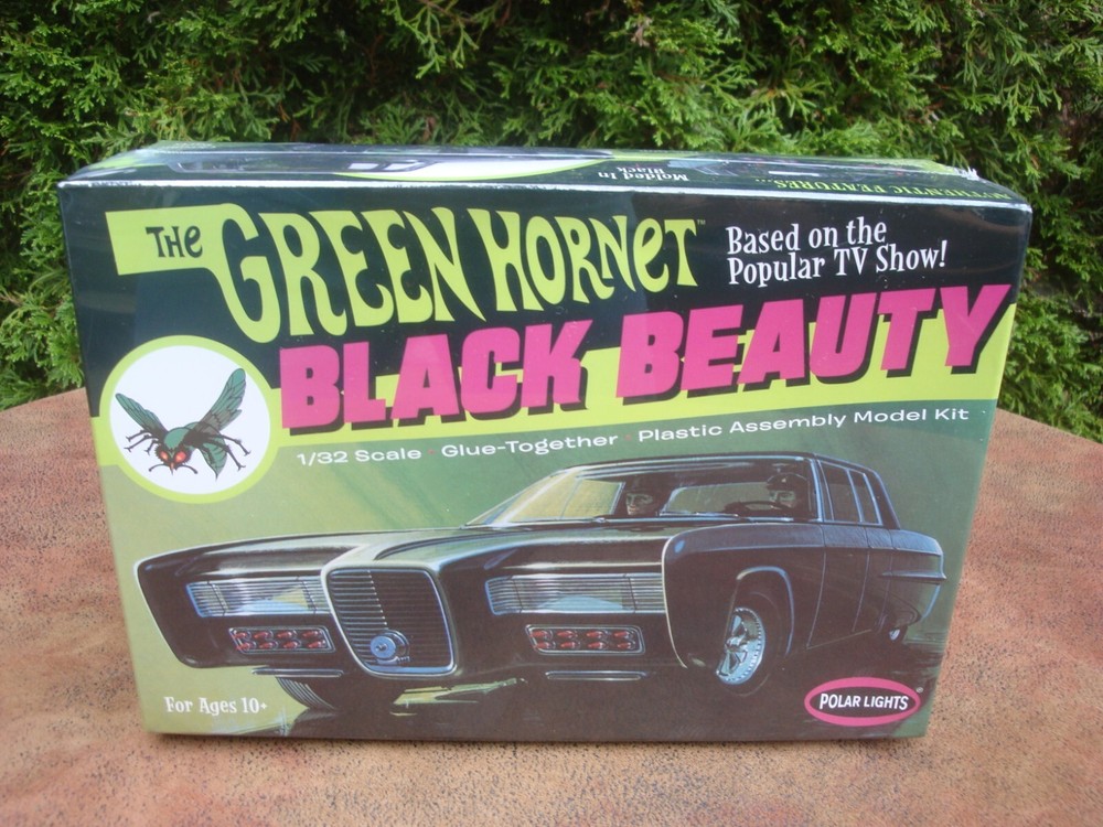 The Green Hornet Black Beauty Model Car Kit- 1/32 scale by Polar Lights ages 10+