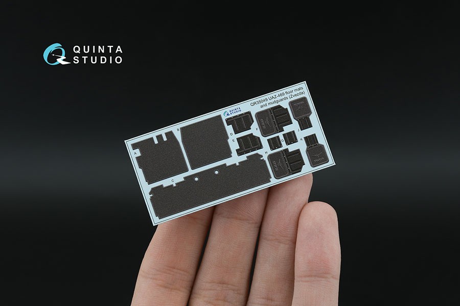 Quinta Studio 1/35 UAZ-469 Floor Mats and Mudguards for Zvezda Kit