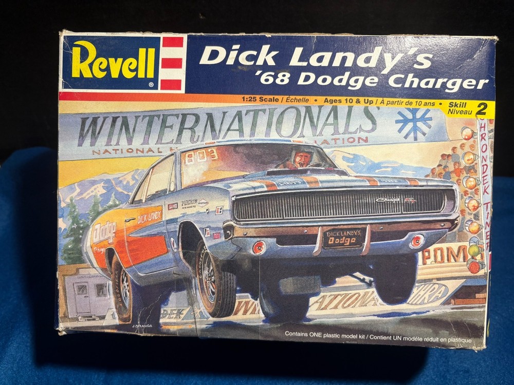 1/24 REVELL 1968 DODGE CHARGER DICK LANDY’S MODEL KIT OPEN READ B8