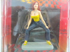 MOTOR HEAD MINIATURES – FAST WOMEN – ASHLEY #141 – 1/24 FIGURE