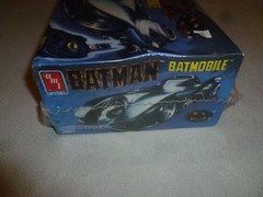 NEW IN BOX MODEL KIT AMT ERTL BATMAN BATMOBILE MOVIE 1989 1/25 VINTAGE DC COMICS