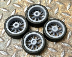 Resin 21/20 Inch: “Dodge Challenger Hellcat” Model car Wheels/Tires 1/24 scale