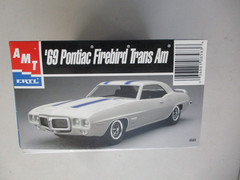 AMT ERTL ’69 1969 PONTIAC FIREBIRD TRANS AM 1:25 SCALE MODEL CAR KIT 8586 2001