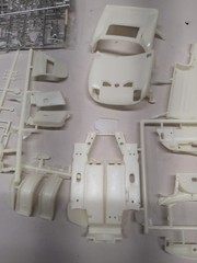 Testors 104 Famous Fords GT-40 1/25 Scale New Open Box