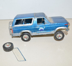 1980 FORD BRONCO Junkyard Model Parts Lot 1/25 Custom Fodder Built Up