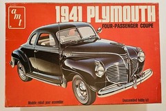 1/25 AMT T148: 1941 Plymouth Four Passenger Coupe