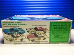 MPC NASCAR SERIES Richard Petty Plymouth Roadrunner MODEL KIT JUNKYARD LOT