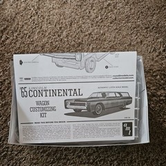 AMT ’65 Lincoln Continental Wagon Customizing Kit 1/25 scale !