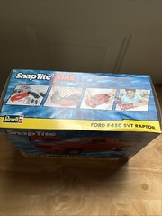 REVELL 1:25 SCALE SNAPTITE MAX, FORD F-150 SVT RAPTOR MODEL 85-1233 SEALED