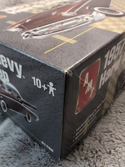 AMT 1957 Chevy Hard Top 1:25 Scale Model Kit 31798 Open Box