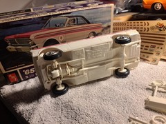 AMT ’65 Ford Falcon Futura Sprint 1:25 Plastic Car Model Kit Painted
