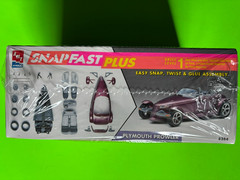 PLYMOUTH PROWLER COUPE MODEL KIT AMT ERTL 1/25 SCALE SNAPFAST PLUS NEW SEALED!!