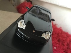 1/43 MINICHAMPS PORSHE 911 , Carrera 4, 2003, black met. mint ++!