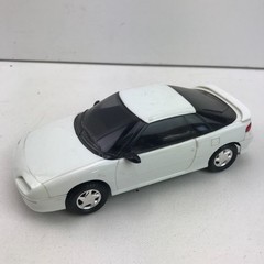 AMT ERTL 1992 Geo Storm GSI #6127 White Compact Model Car 1:25 Scale With Box