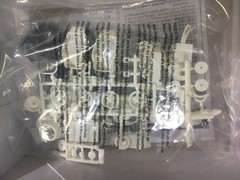 AMT ’68 CAMARO Z/28 UNASSEMBLED MODEL KIT 1:25 W/ PRE-PAINTED BODY