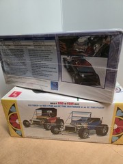 ’32 FORD ROADSTER (Revell open-bagged) ’25 FORD MODEL-T (amt•factorysealed) 1/25