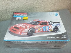 NEW Monogram #10 Purolator Lumina Model #2941 1/24 Scale Factory Sealed Kit