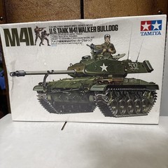 TAMIYA 1/35 Military Miniature No.55 U.S. Tank M41 WALKER BULLDOG