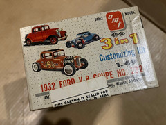 vintage 1960 issue AMT 232 1932 Ford Deuce Coupe 32 Ford