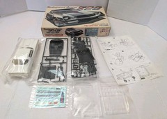 Fujimi 1:24 Underground ’82 Chevrolet Camaro Z28 Plastic Model Car Kit #037875