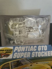 MPC Pontiac GTO Super Stocker Plastic Model Kit – 1/25 Scale