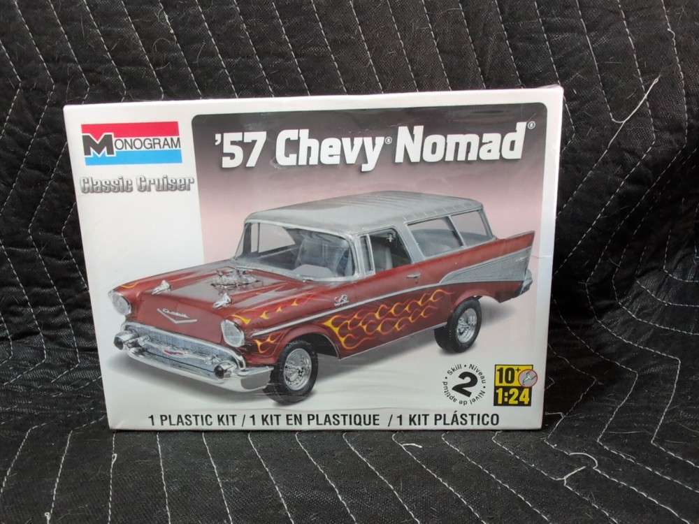 Monogram 1:24 ’57 Chevy Nomad Classic Cruiser Model Kit – Sealed – 85-0883,NIB!!