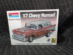 Monogram 1:24 ’57 Chevy Nomad Classic Cruiser Model Kit – Sealed – 85-0883,NIB!!