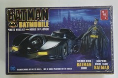 Batman 1989 Batmobile with Resin Batman Figure 1:25 Scale Model Kit AMT1107
