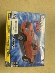 Revell 1233 1/25 Scale SnapTite Max Ford F-150 SVT Raptor Plastic Model Kit