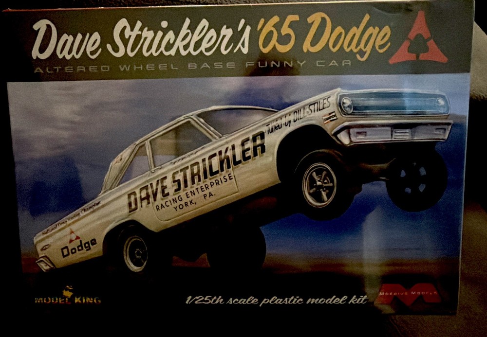 Moebius Models 2451 1/25 Dave Strickler’s 1965 Dodge Funny Car Skill Level 3 Mod