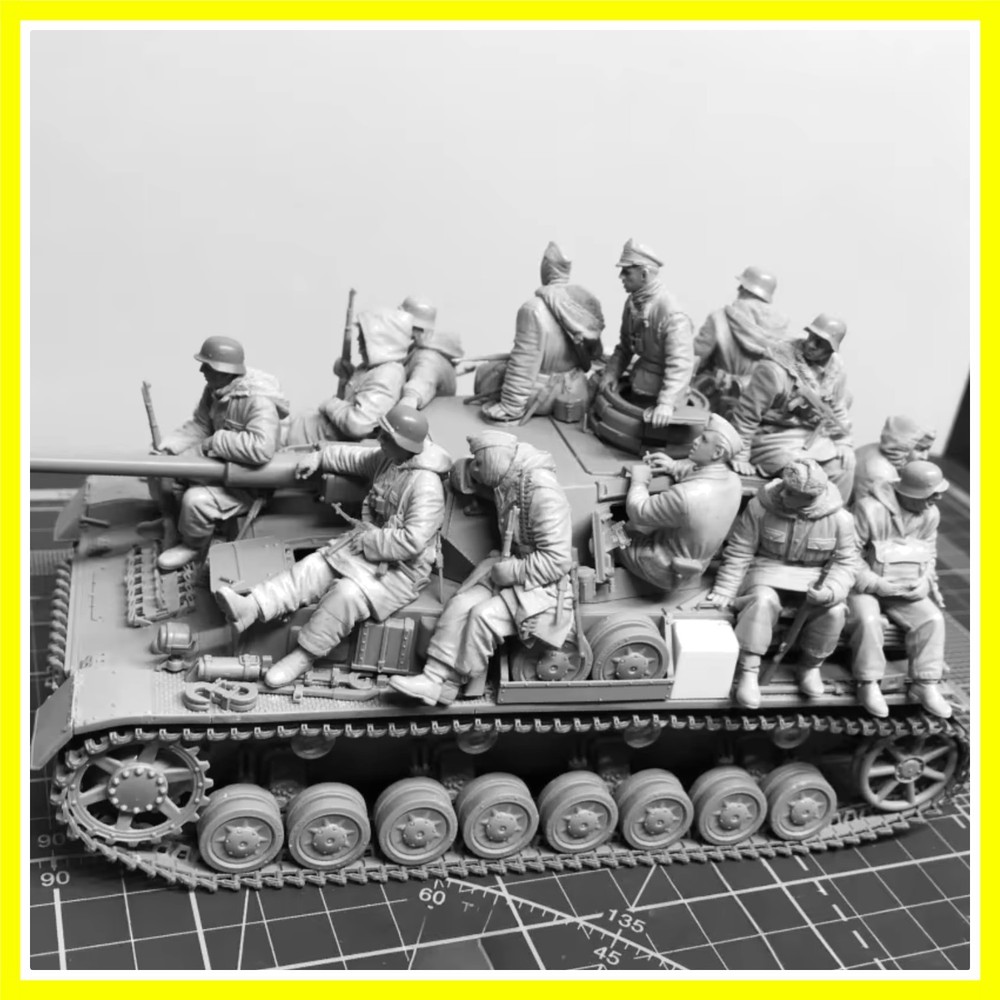 1/35 Scale Die-Cast Resin Figure Model Kit Military Theme Tank Soldiers Set (…