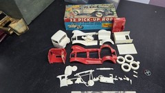1932 PICK-UP ROD 32 FORD 1/32 Scale Model Kit with Spares 603-69