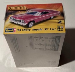 Low Rider Revell 64 Chevy Impala SS 2 N 1 Skill Level 2-new- free shipping