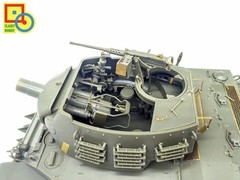 Classy Hobby MC16016 1/16 US 75mm Howitzer Motor Carriage M8 Assemble Model