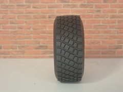 1/25 Scale Big Rig Semi Truck Bridgestone 24.5″ Wide Front Float Tires.