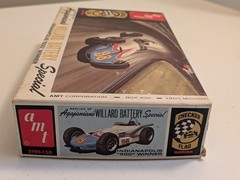 AMT Willard Battery Indy 500 Winner Indycar Race Car Plastic Model Kit