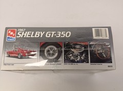 AMT Ertl 1967 Shelby GT-350 1/25 Scale Plastic Model Kit (Skill Level 2) SEALED