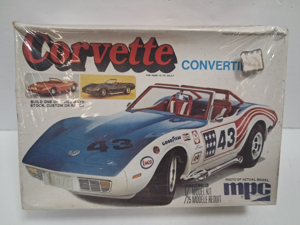 1976 MPC 1-3706 Corvette Convertible 3-In-One Model Kit 1:25 – New