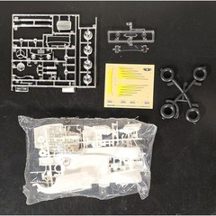 Revell Amigo Pack ’32 Ford Street Rod 1:24 without Mini Die Cast Ford 85-6685