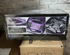 Revell Lowrider Cadillac 1:25 Scale Sealed NEW