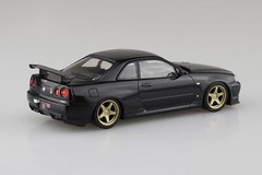 Aoshima 1/32 NISSAN SKYLINE R34 GTR Custom Wheels Plastic Model Kit *BLACK*