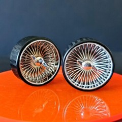 HOPPIN HYDROS 1/24-1/18 SUPER SPOKES SMOOTH 2 Prong Cap LOWRIDER Rim Tire Chrome
